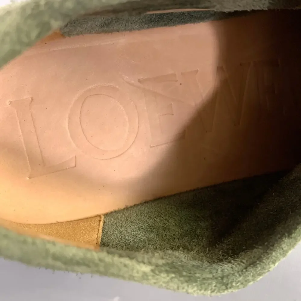 Loewe lace up